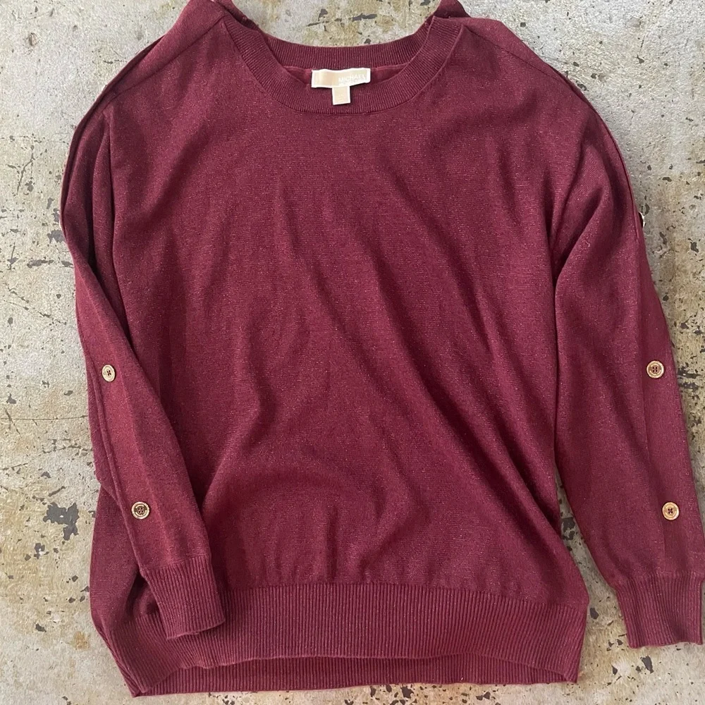 Michael Kors Maroon Red W/Shimmer Long Sleeved Sweater Gold Button Detail Sz 1XL